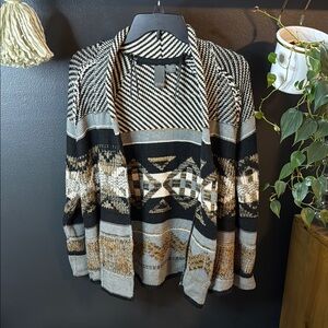 Quinn Geometric Patterned Cardigan in Black White and Brown